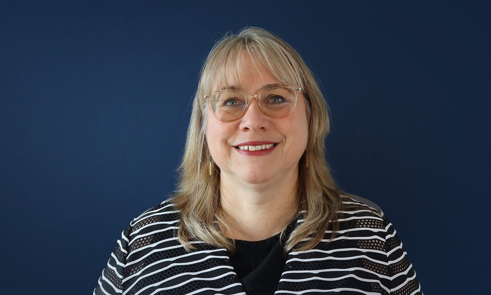 https://www.apesquebec.org/system/files/styles/media_block/private/Marie-Claude%20Poulin?itok=9DI04XBT